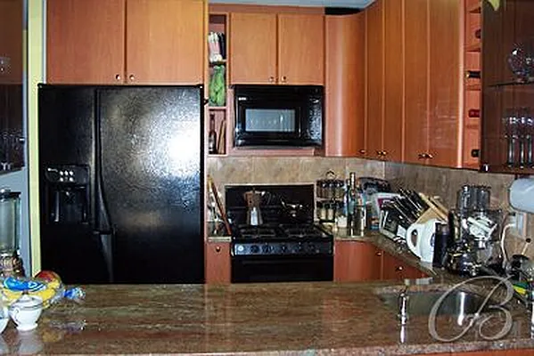Rented by Bellmarc Realty | media 3