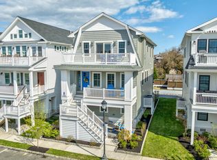 125 Rosemans Ln, Cape May, NJ 08204