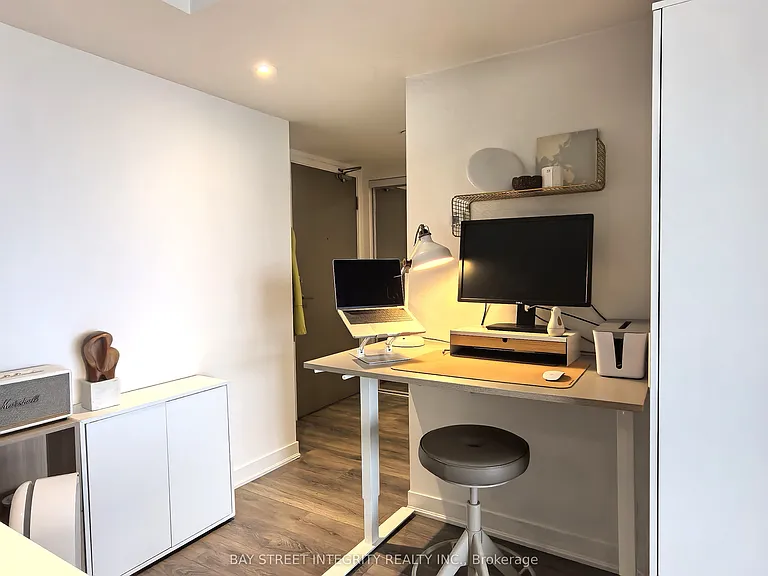 88 Harbour St #4805 — Photo 9