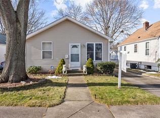 20 Brookside Ave, North Providence, RI 02911
