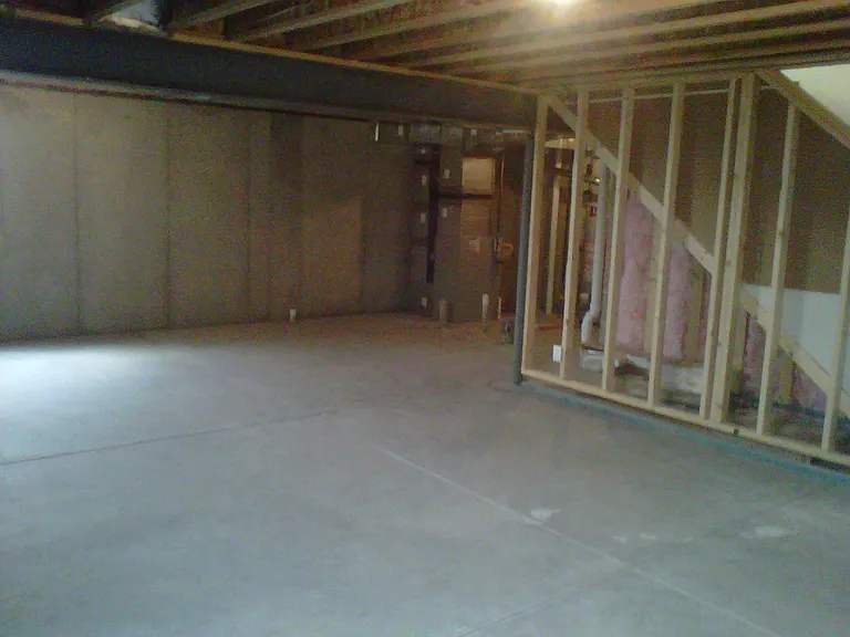 368 Saratoga Way — Photo 8