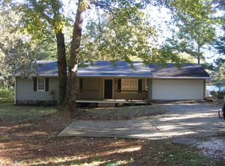 4329 Grady Smith Rd, Loganville, GA 30052