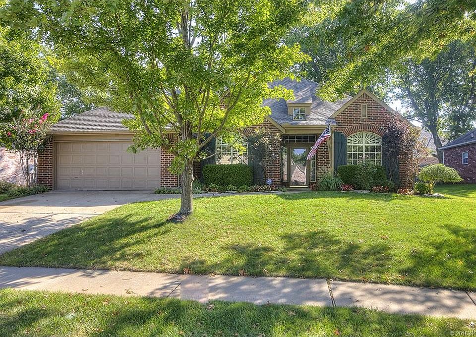 1st image of 2017 S Dogwood Pl