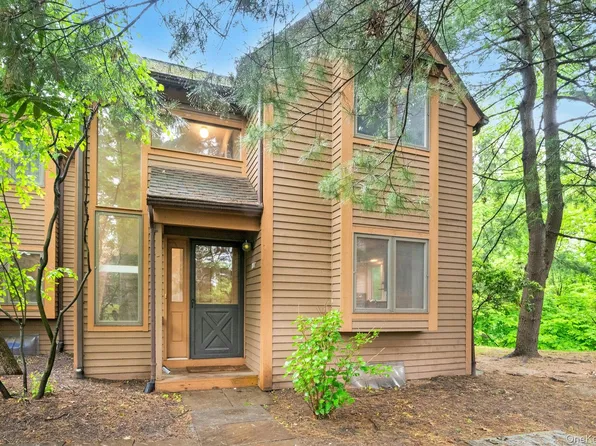 707 Eagle Bay Drive, Ossining, NY 10562