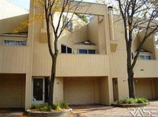 1908 S Southeastern Ave #13, Sioux Falls, SD 57103