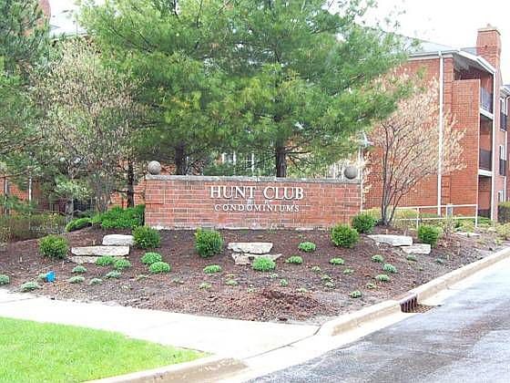 1st image of 9 Hunt Club Dr
