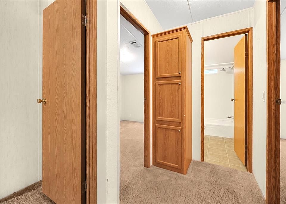 16th image of 16145 SE 56TH PLACE ROAD