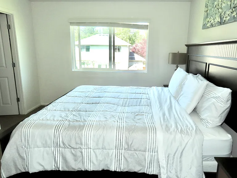 6617 Douglas Ave SE — Photo 16