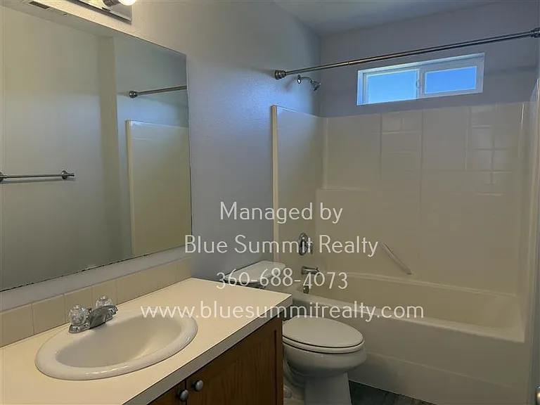 7633 Rushmore Way NE — Photo 19