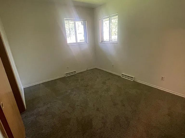 1113-1115 Cypress Dr #1113 — Photo 10