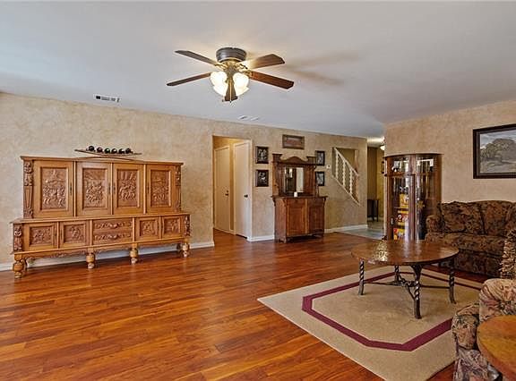 5th image of 12815 Poquoson Dr