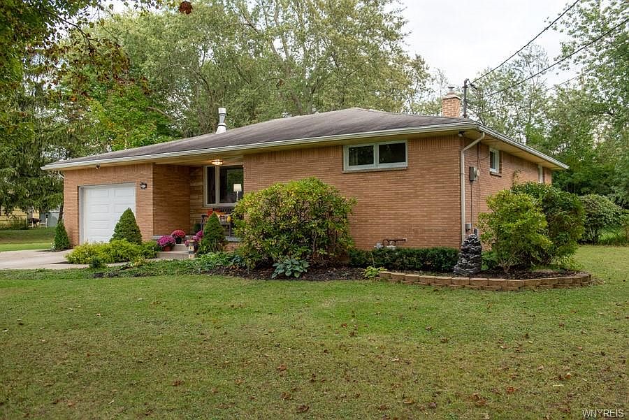 1st image of 2615 Hakanaw Ave