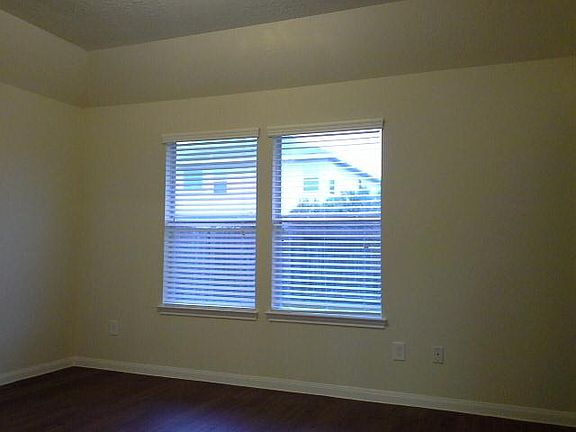 5th image of 19518 Dry Canyon Ct