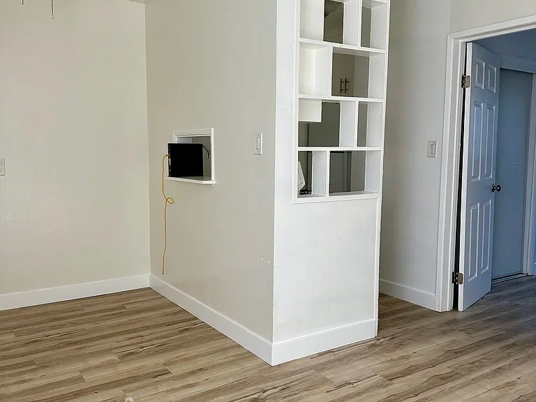 4151 35th Street — Photo 7
