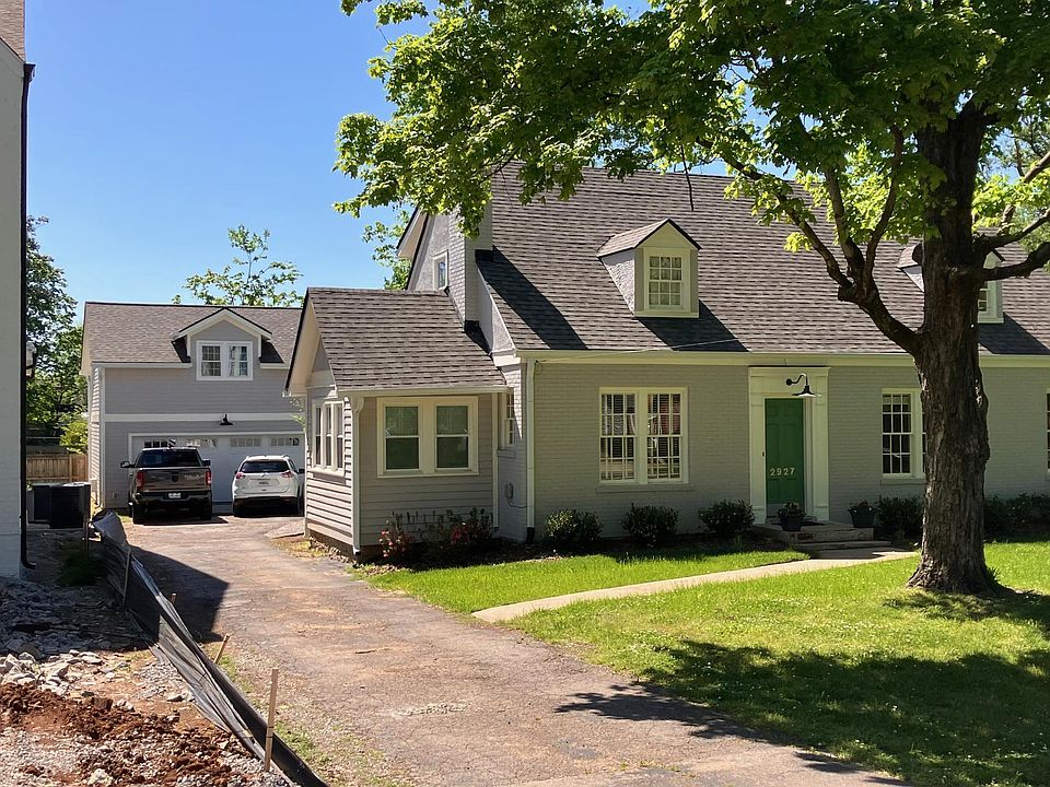 Garage apartment behind main house