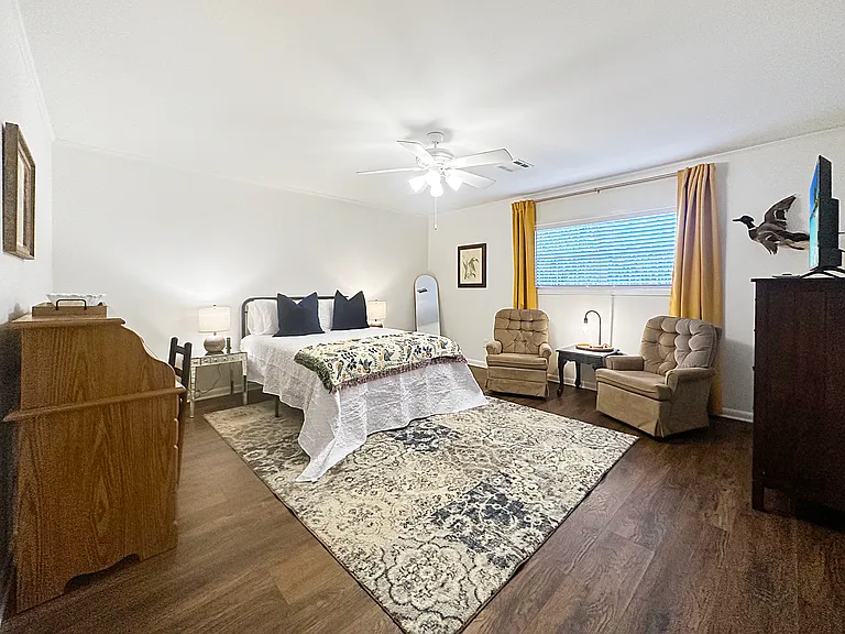 402 Wallace Dean Rd — Photo 11