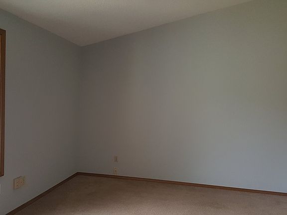 5th image of 2631 NE Laura St