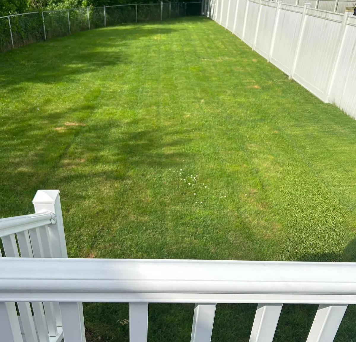 3 bed, 2221 sqft, $2,100 — Photo 2