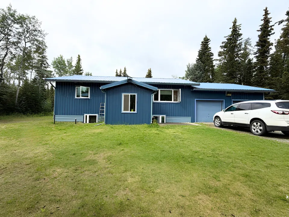 2585 Jason St