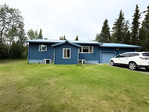 2585 Jason St Photo 1