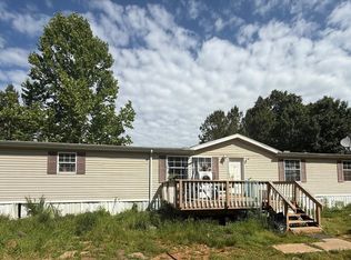 201 Mikel Ln, Yellville, AR 72687