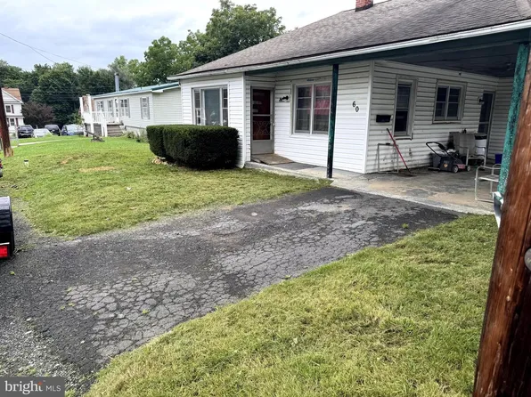 60 Hampshire St, Romney, WV 26757