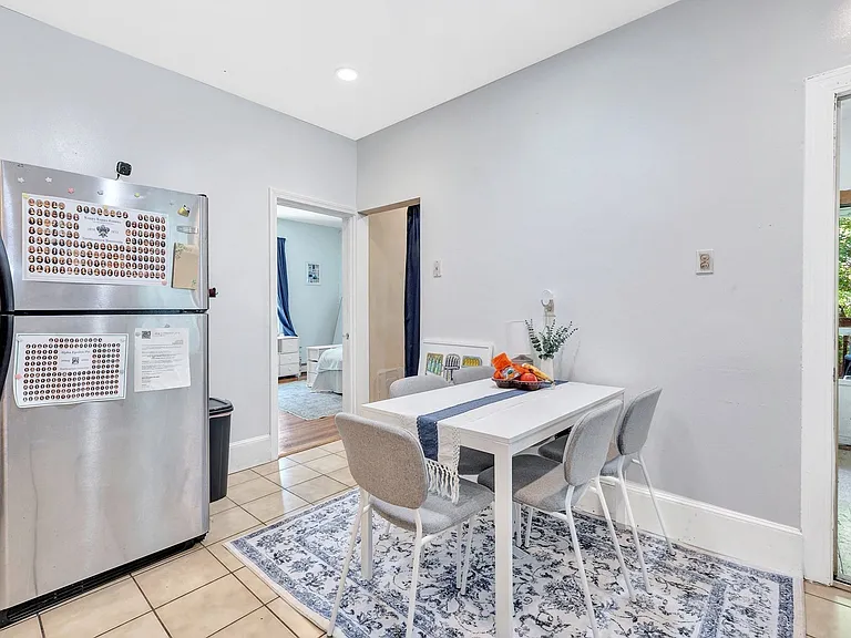 22 Fisher Ave #2 — Photo 6