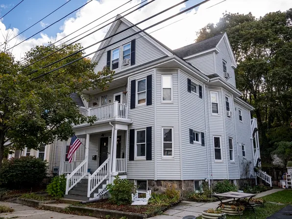 19 Valley St, Malden, MA 02148