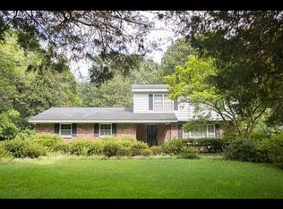 314 Barrett Rd, Valley Grande, AL 36701