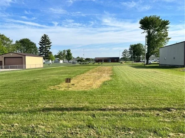 E 935th Ave, Effingham, IL 62401