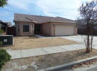 1084 Hackett Rd, Ceres, CA 95307