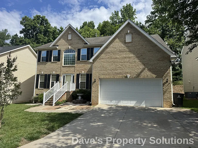 5265 Ivystone Ln — Photo 1