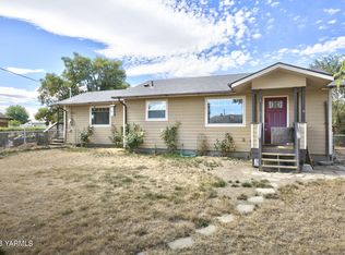 703 Madison Ave, Toppenish, WA 98948