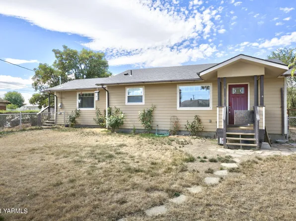 703 Madison Ave, Toppenish, WA 98948