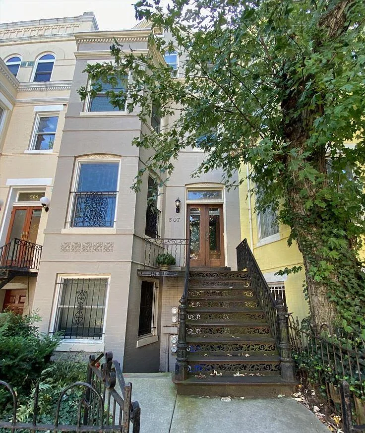 Building Photo - 507 Constitution Ave NE #1