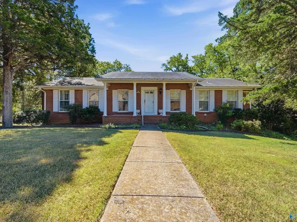4019 Killarney Dr NW, Huntsville, AL 35816