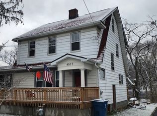 992 Lang Rd, Akron, OH 44319