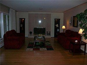 2nd image of 1170 Colvin Blvd