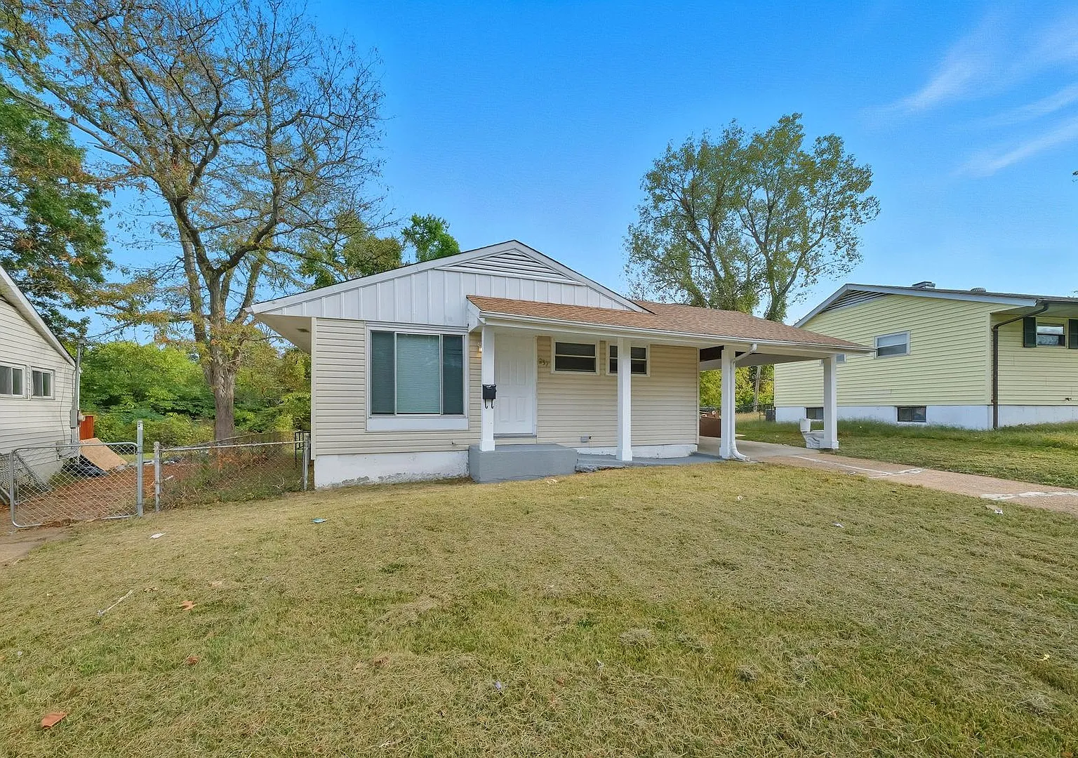 Section 8 Welcome For Rent 237 Grampian Rd, St. Louis, MO — Photo 2