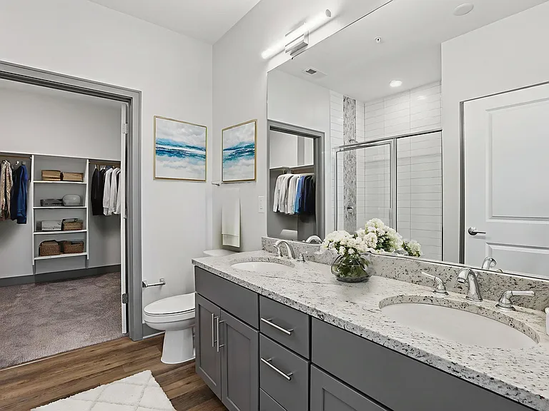 The Kent at Carmel City Center — Photo 23