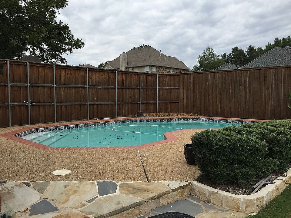 1st image of 4221 Peggy Ln