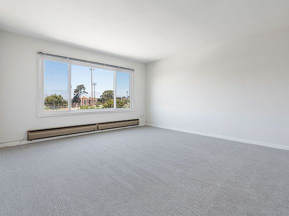 2nd image of 1845 Chestnut St #3