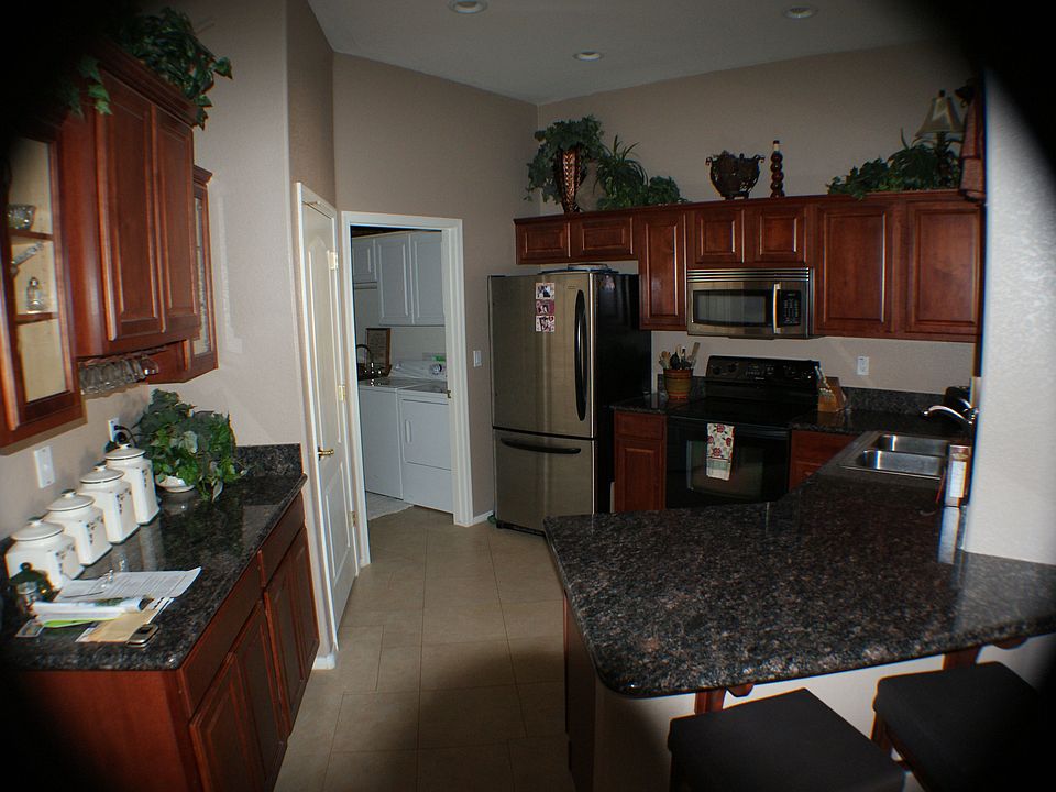 1st image of 7988 W Beck Ln