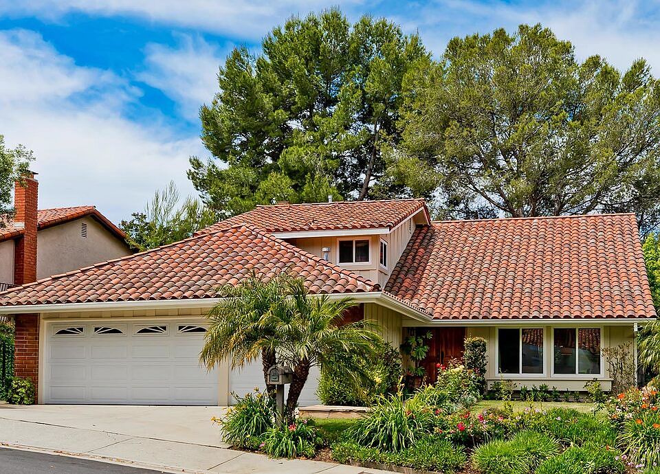 1st image of 10238 Briarwood Dr