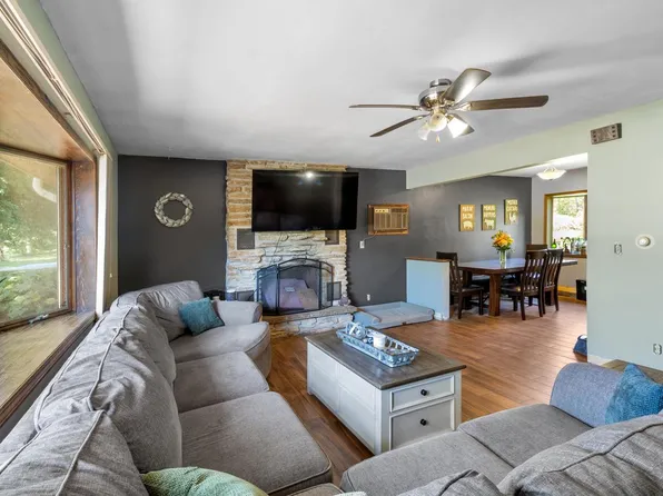 7743 Hagemann ROAD, Caledonia, WI 53108