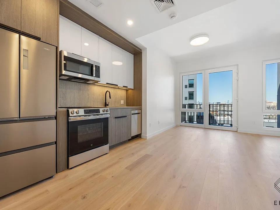 1211 Fulton St #C