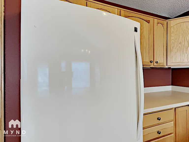 2402 S Gray Dr — Photo 12