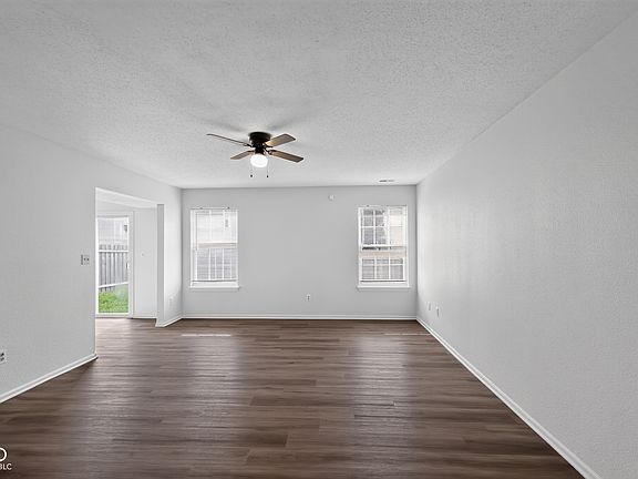 2nd image of 4260 Village Trace Dr