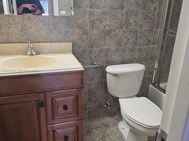 800 Parkview Dr #716 — Photo 15