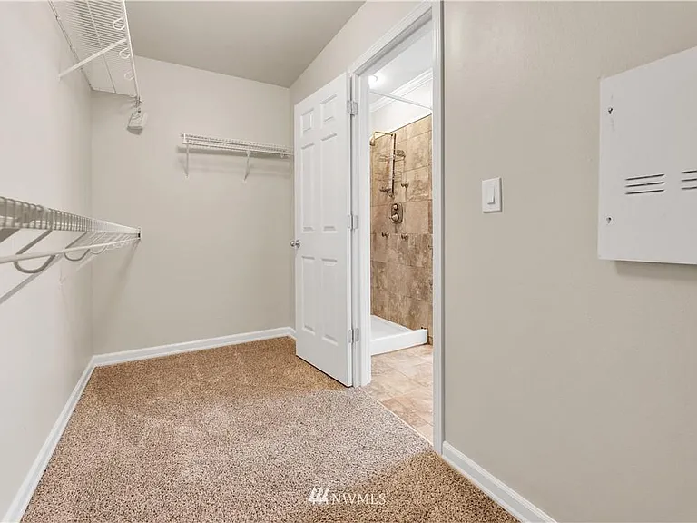 8024 150th St SE — Photo 17